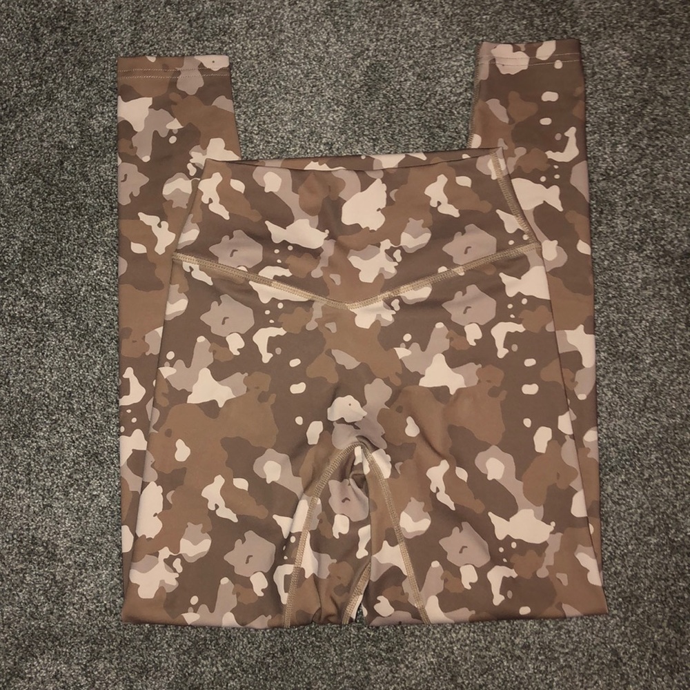 Balance Ascend pant - outlander collection